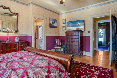 203 North Maple Street Momence IL 60954