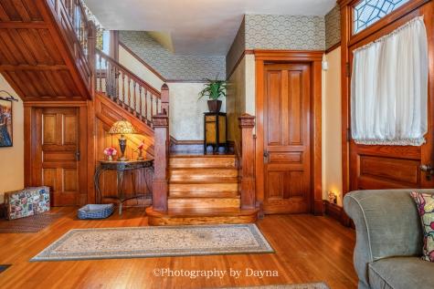 203 North Maple Street Momence IL 60954