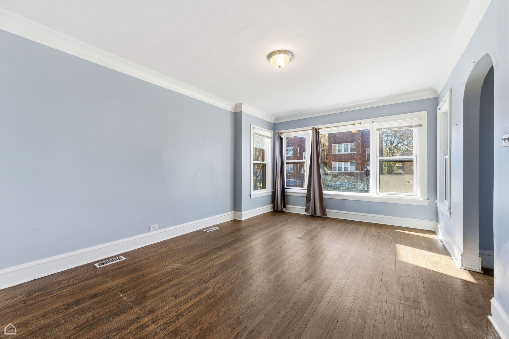 8111 South Manistee Avenue Chicago IL 60617