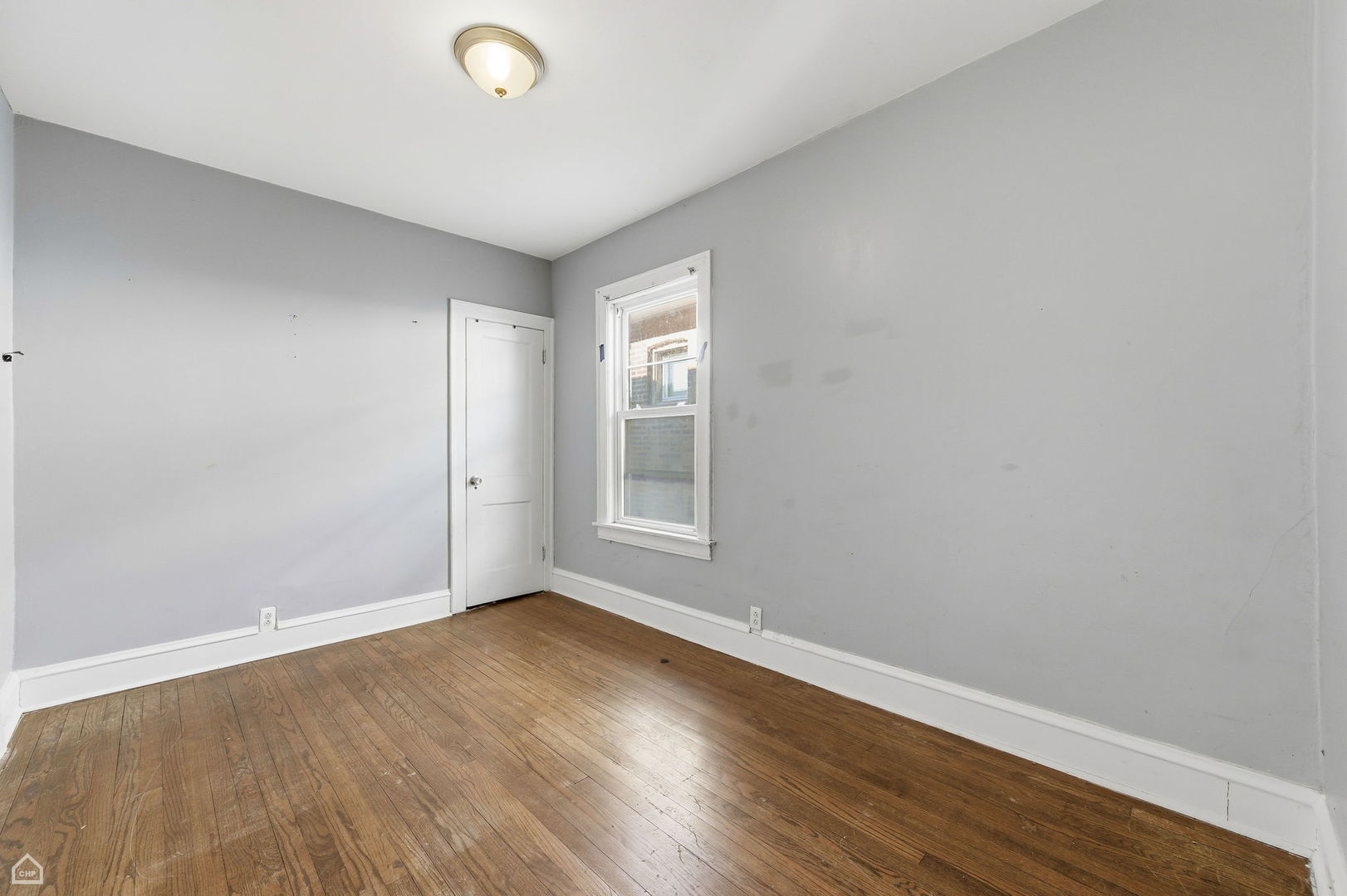 8111 South Manistee Avenue Chicago IL 60617