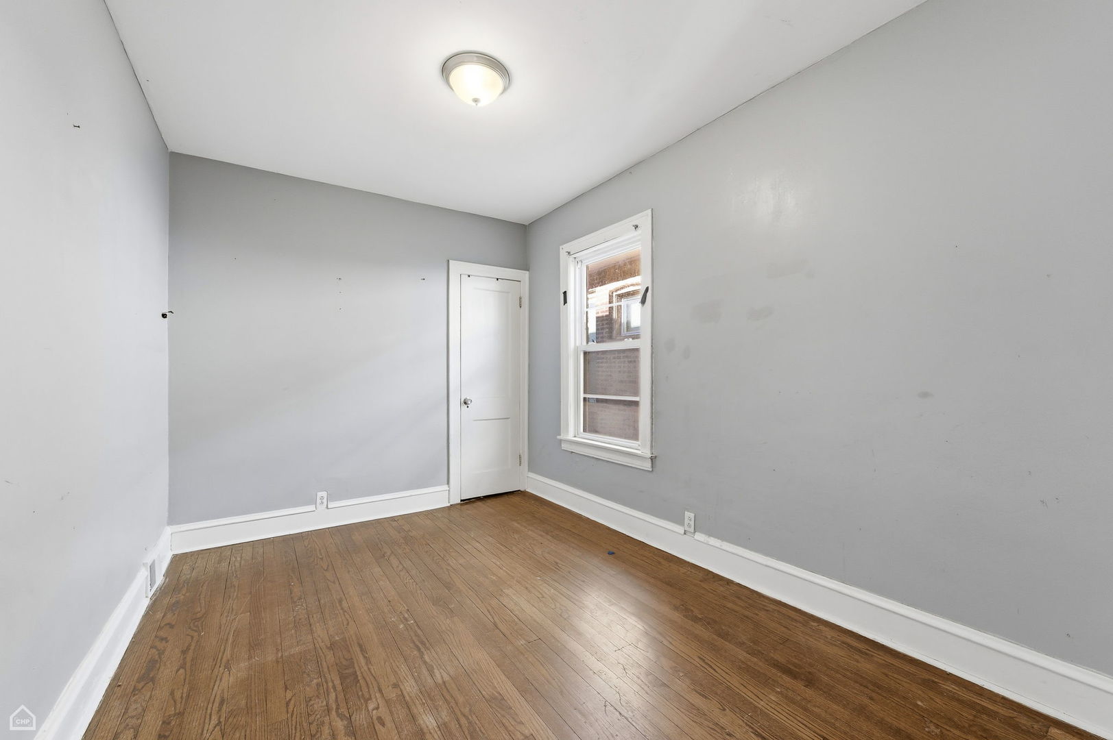 8111 South Manistee Avenue Chicago IL 60617
