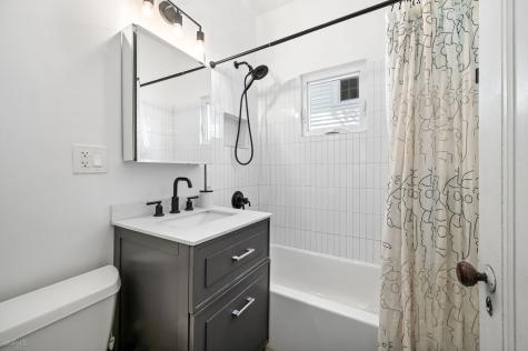 937 Pleasant Avenue Highland Park IL 60035