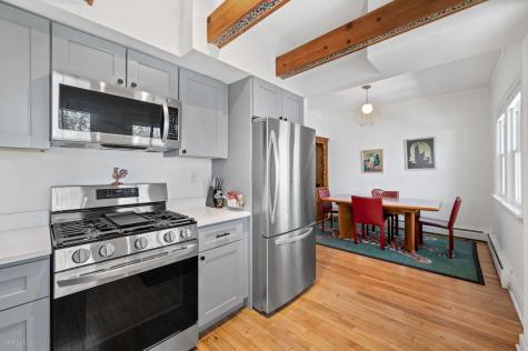 937 Pleasant Avenue Highland Park IL 60035
