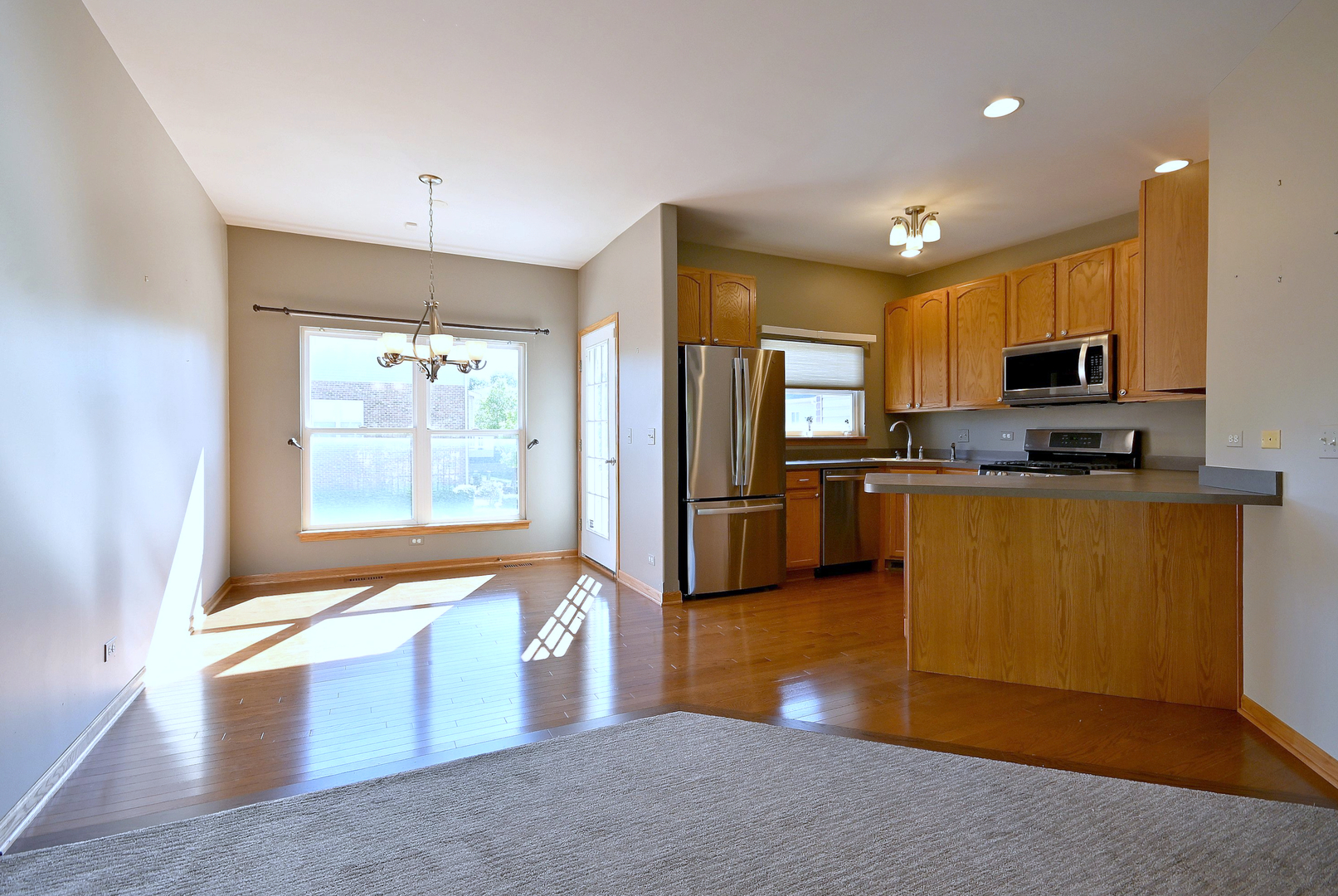 6069 River Bend Drive Lisle IL 60532