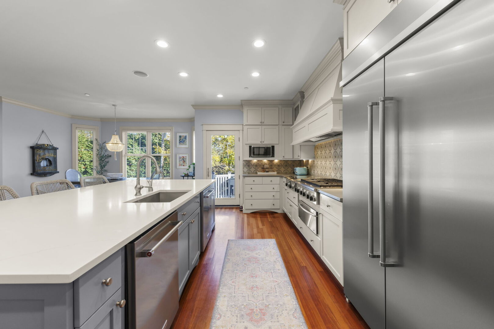 275 Merton Avenue Glen Ellyn IL 60137