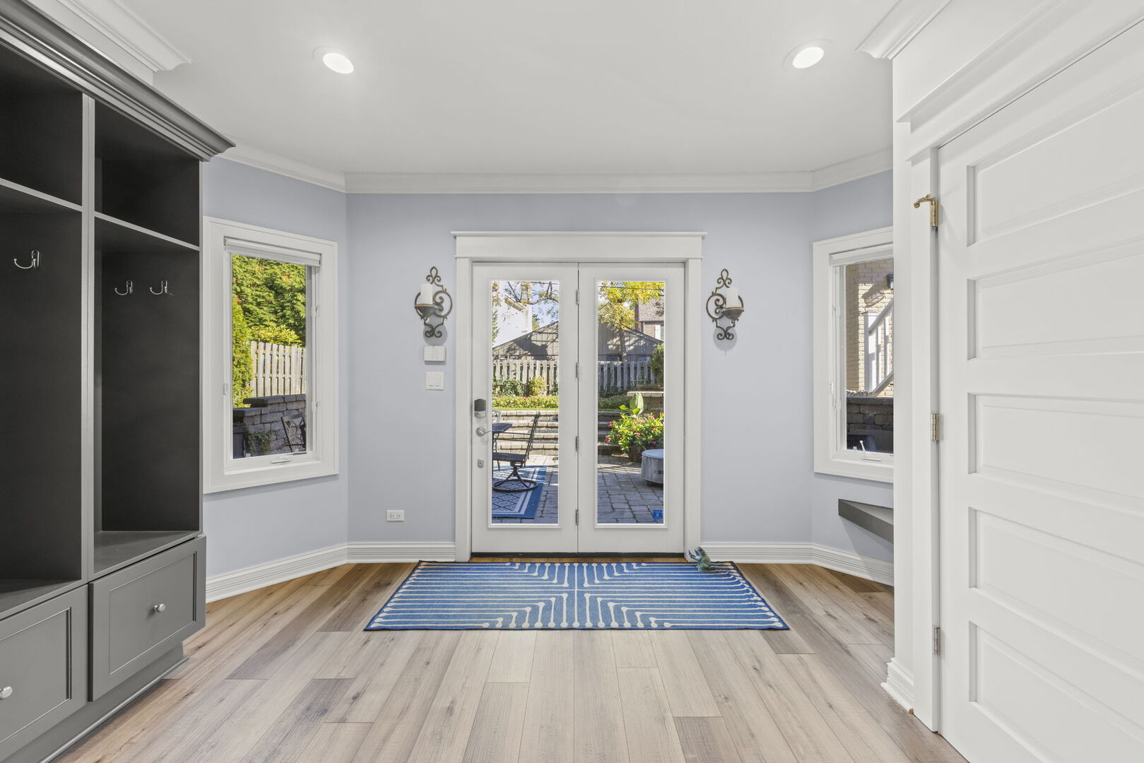 275 Merton Avenue Glen Ellyn IL 60137