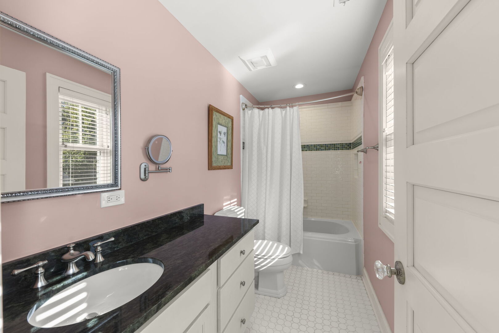 275 Merton Avenue Glen Ellyn IL 60137