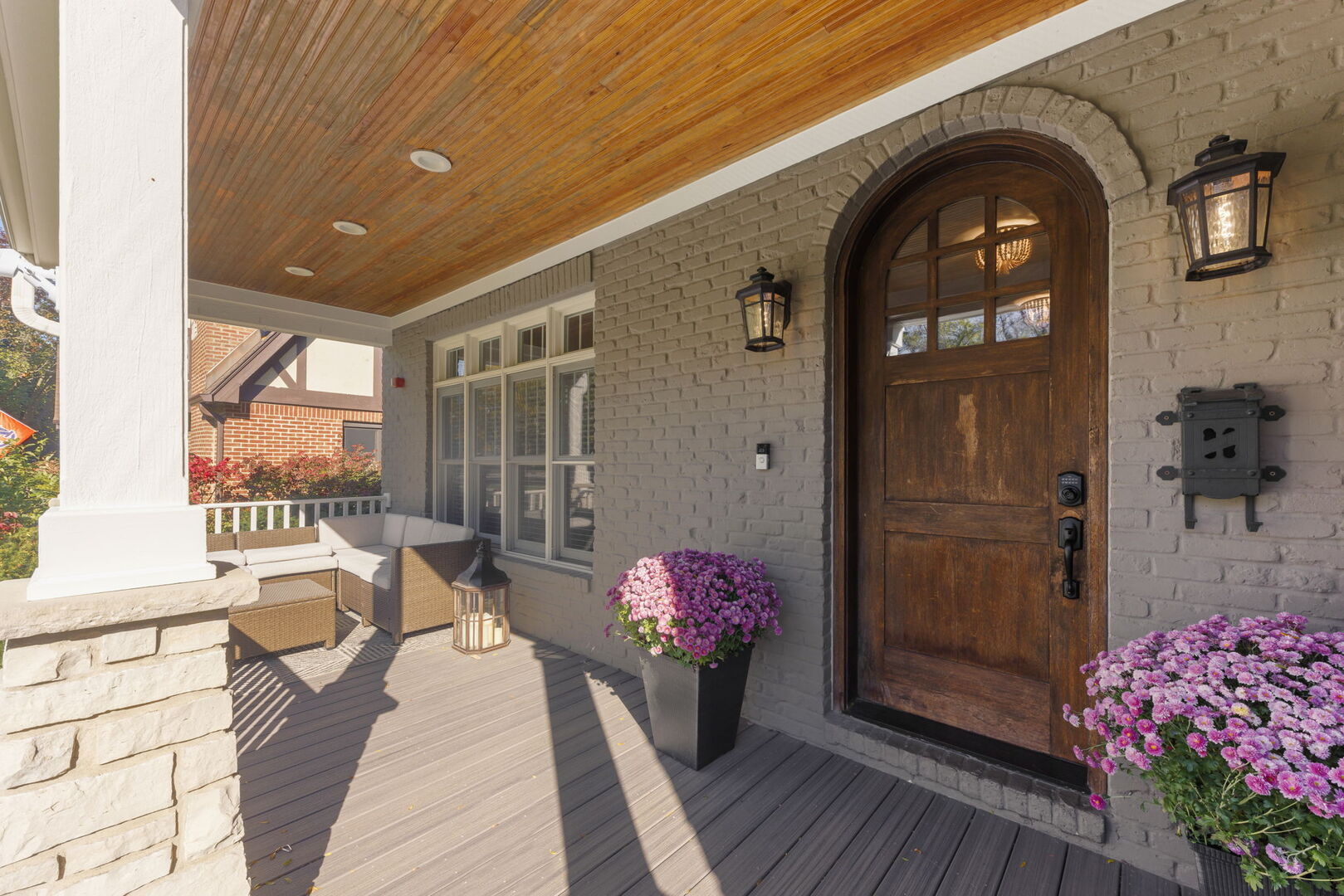 275 Merton Avenue Glen Ellyn IL 60137