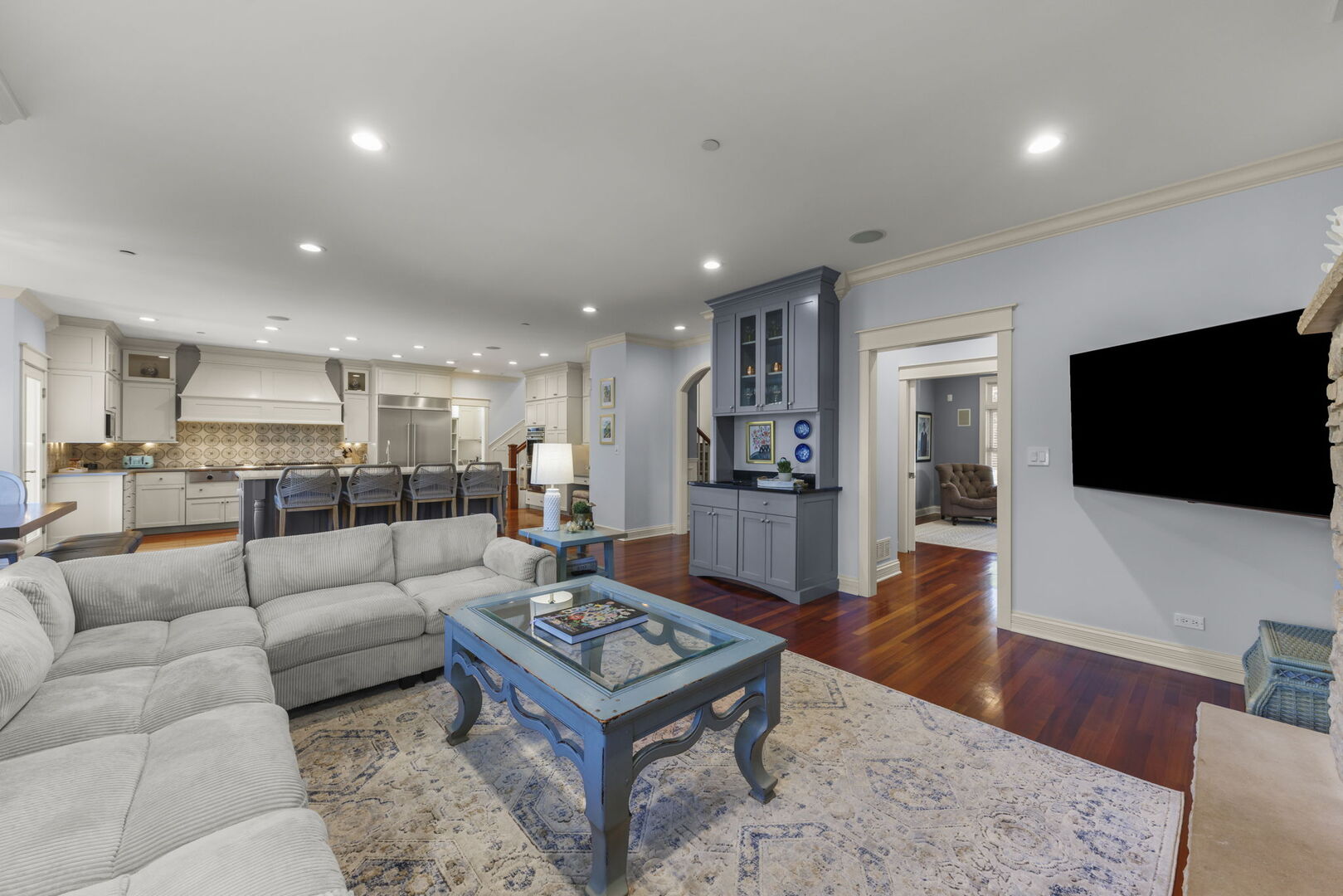 275 Merton Avenue Glen Ellyn IL 60137