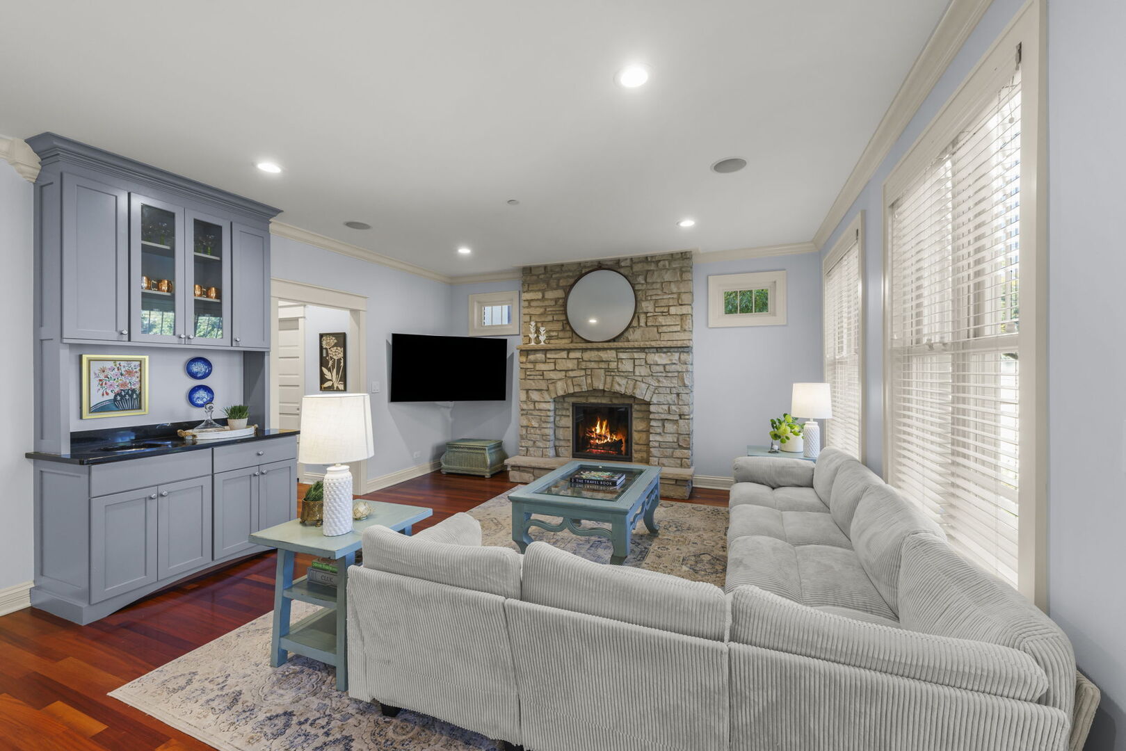 275 Merton Avenue Glen Ellyn IL 60137