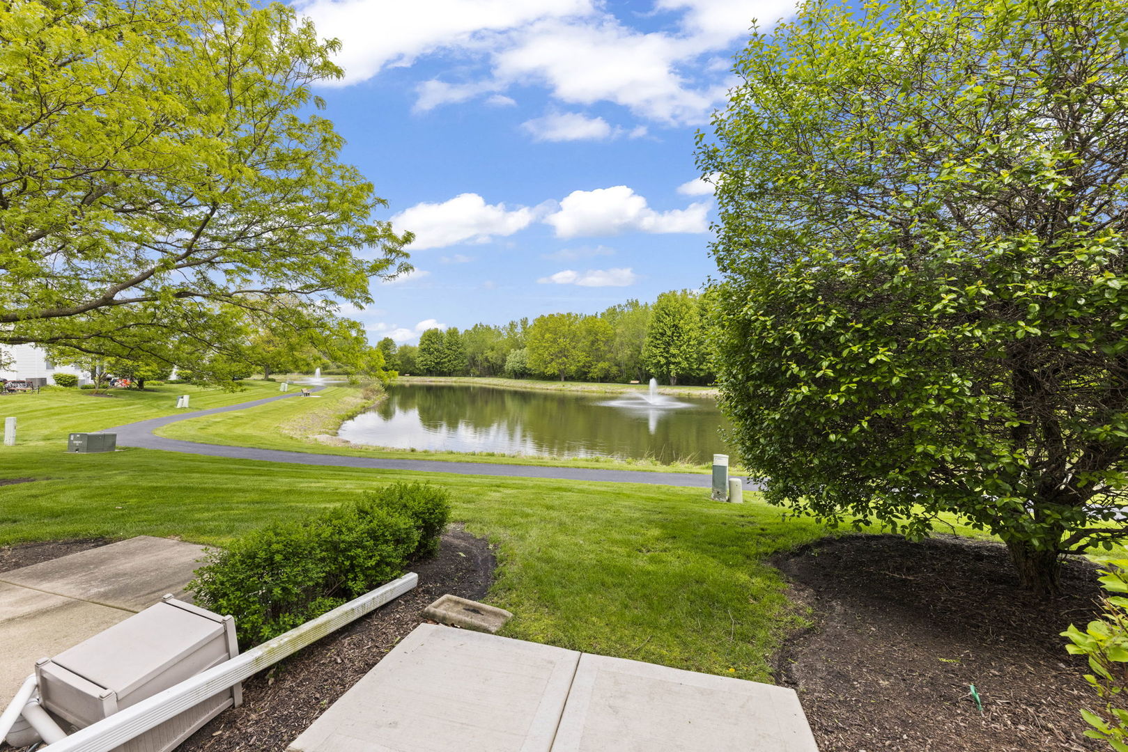 2448 Reflections Drive Aurora IL 60502
