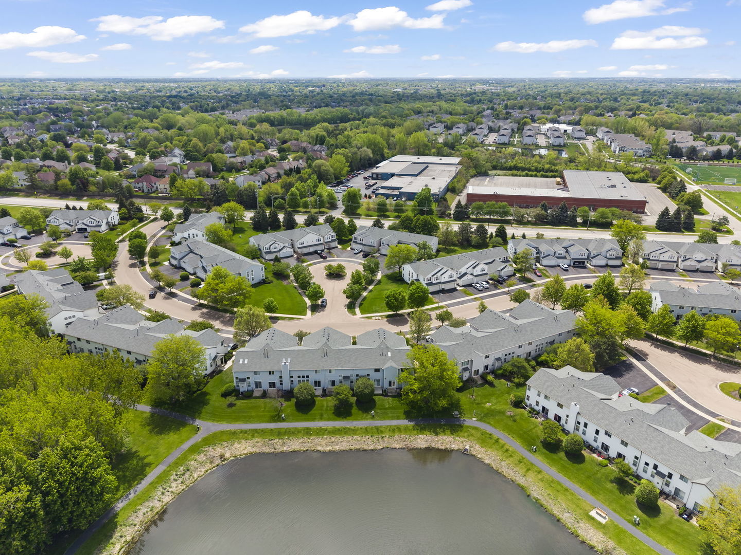 2448 Reflections Drive Aurora IL 60502