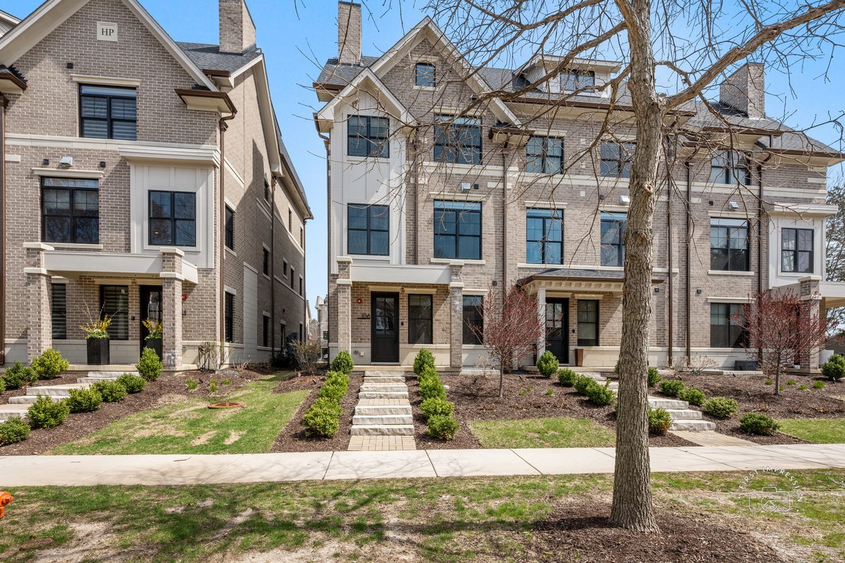 108 North Wright Street Naperville IL 60540