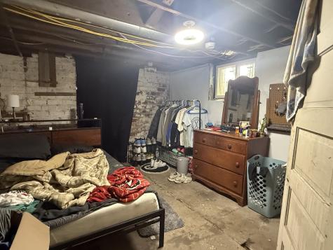 811 East Knox Street Galesburg IL 61401