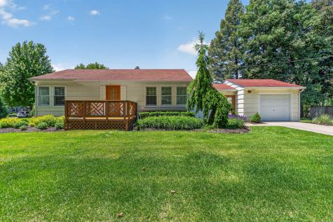 69 Central Avenue Aurora IL 60506