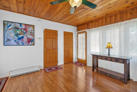 69 Central Avenue Aurora IL 60506