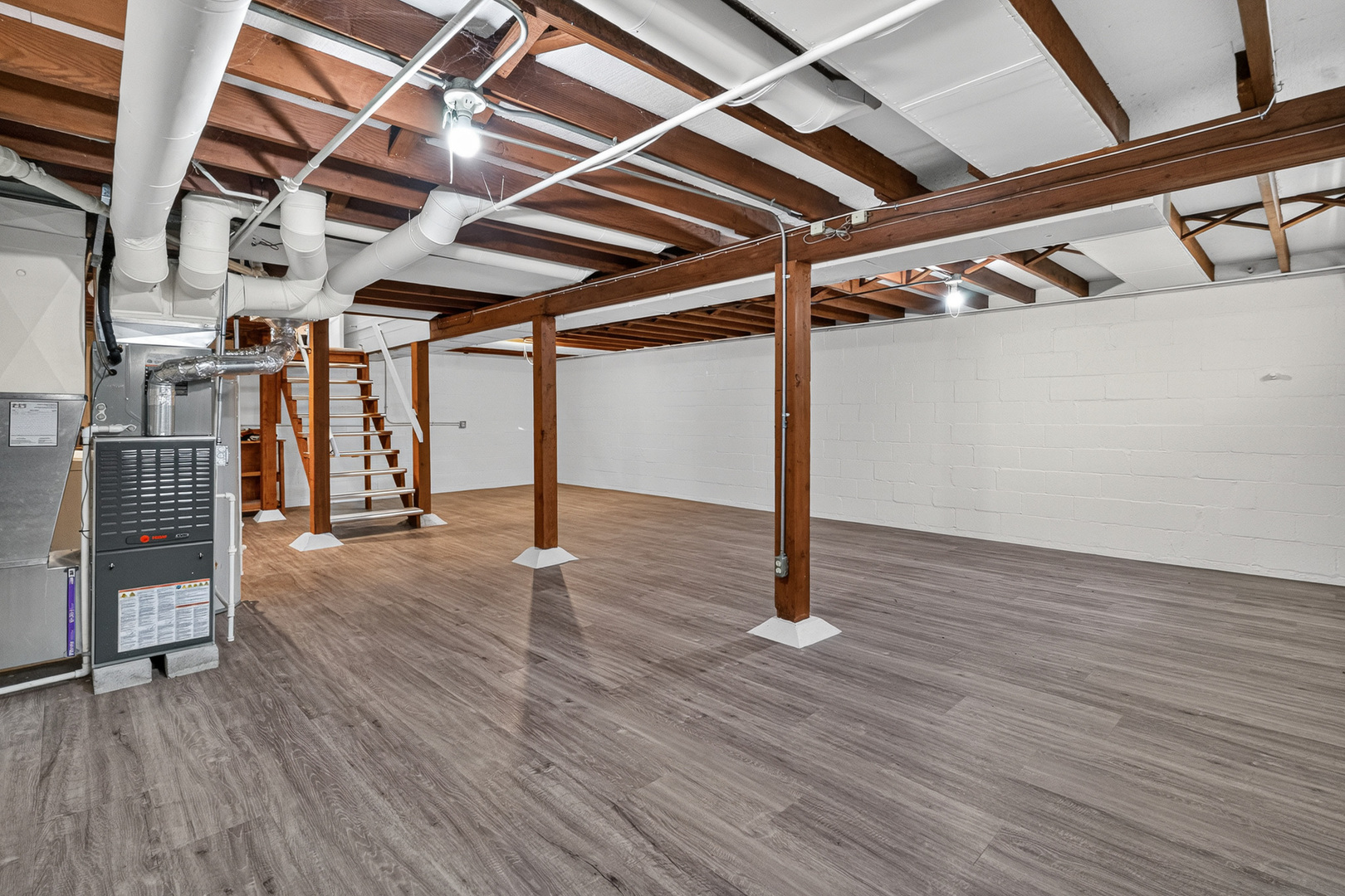 69 Central Avenue Aurora IL 60506
