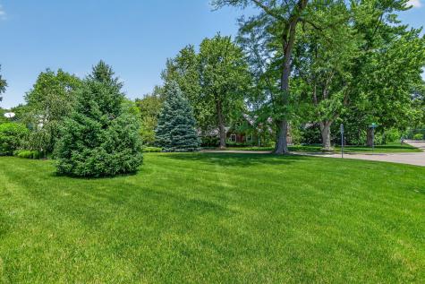 69 Central Avenue Aurora IL 60506