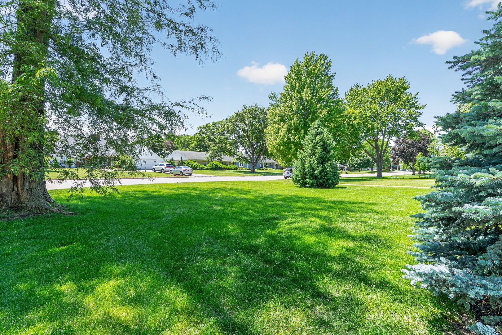 69 Central Avenue Aurora IL 60506