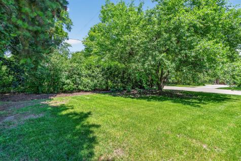 69 Central Avenue Aurora IL 60506
