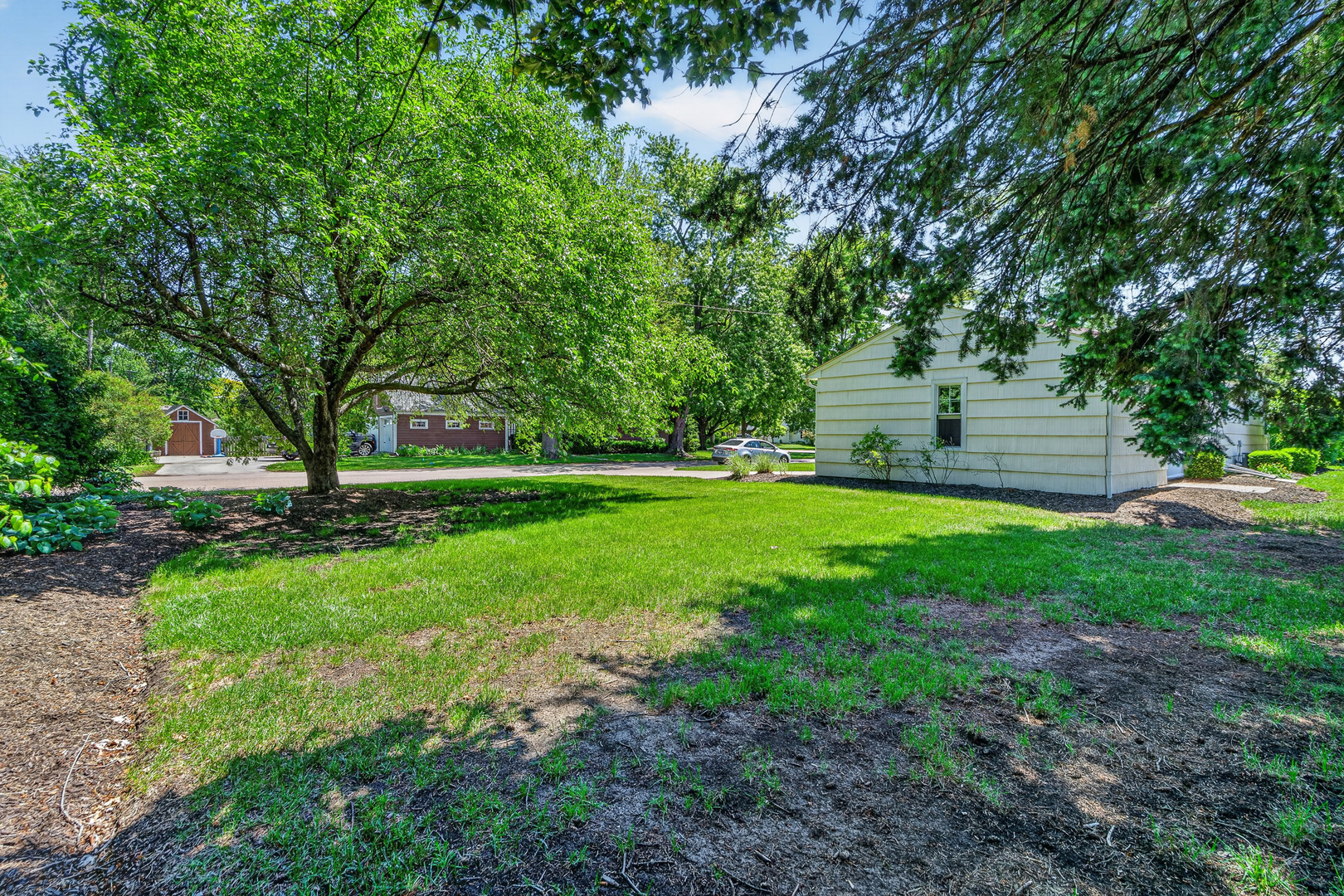 69 Central Avenue Aurora IL 60506