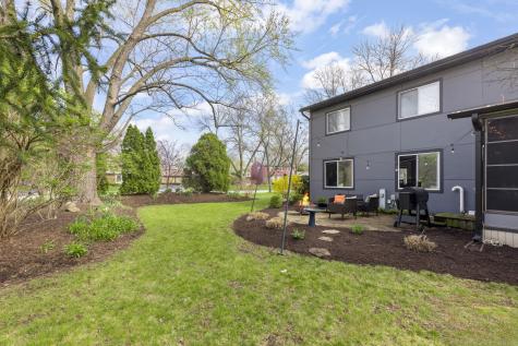 1925 Coach Drive Naperville IL 60565