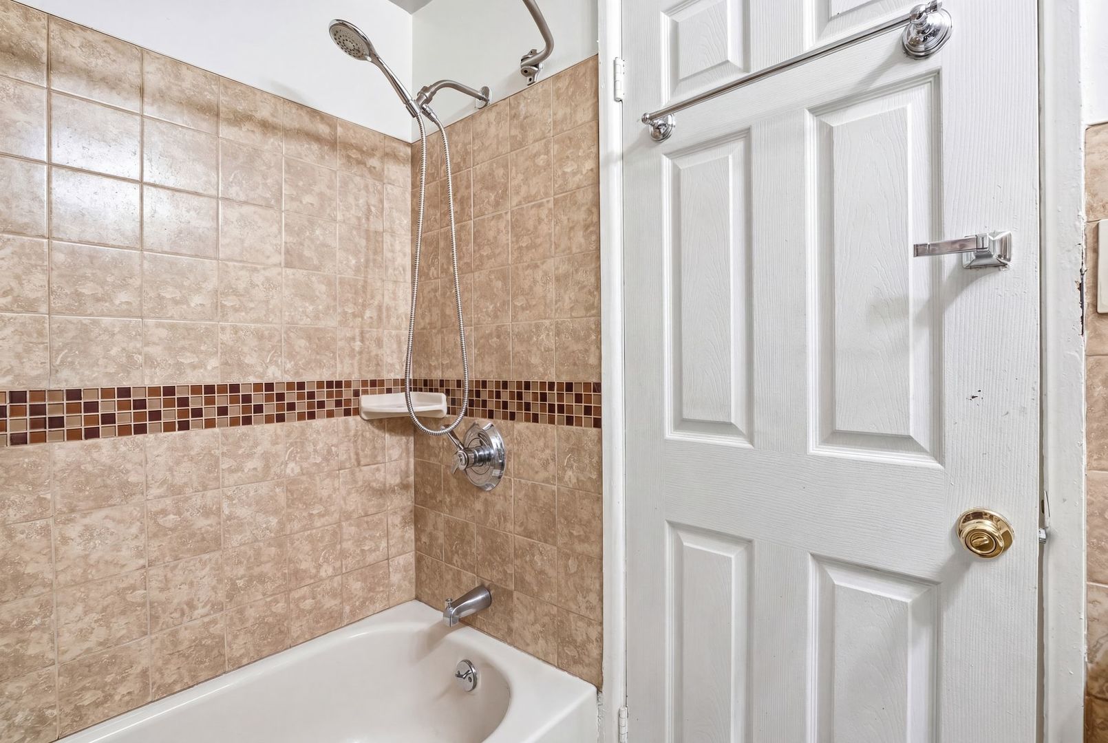 7500 South Kenwood Avenue Chicago IL 60619