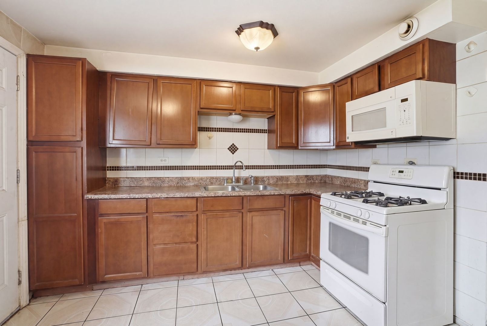 7500 South Kenwood Avenue Chicago IL 60619
