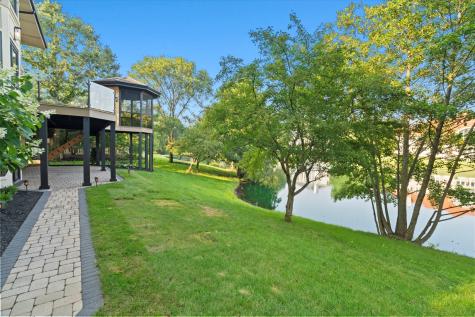 9427 Falling Waters Drive Burr Ridge IL 60527