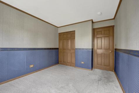 823 North Harrow Court Addison IL 60101