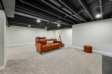 2847 194TH Street Lansing IL 60438