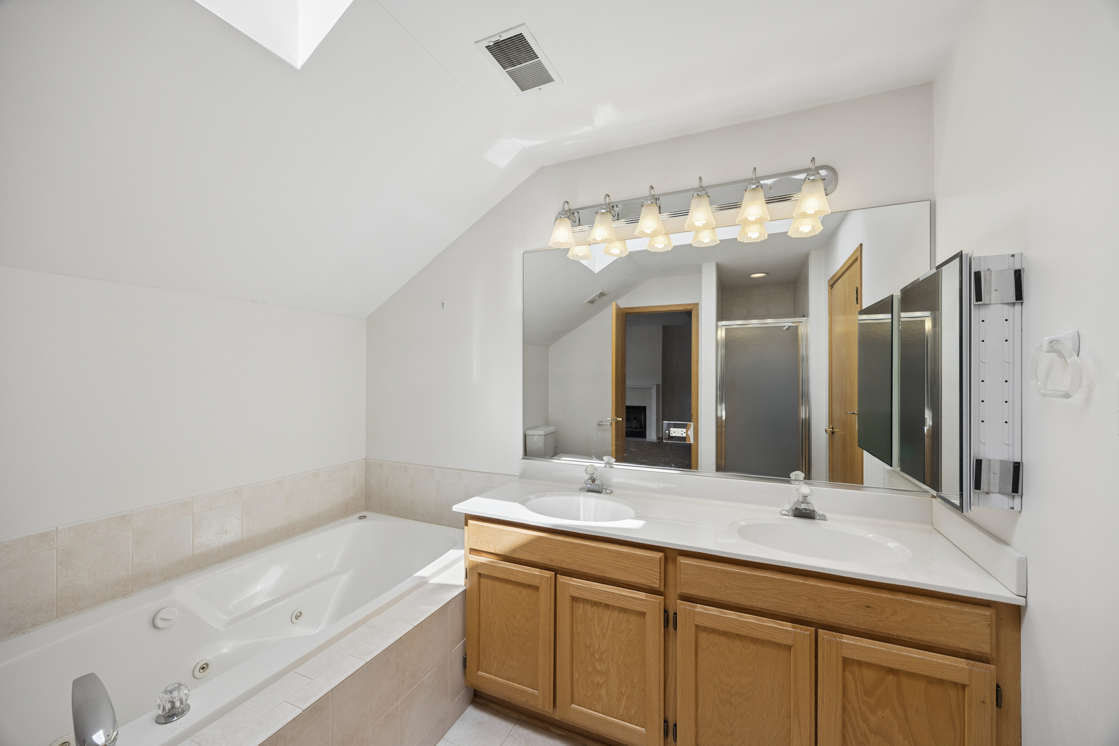848 Havenshire Road Naperville IL 60565