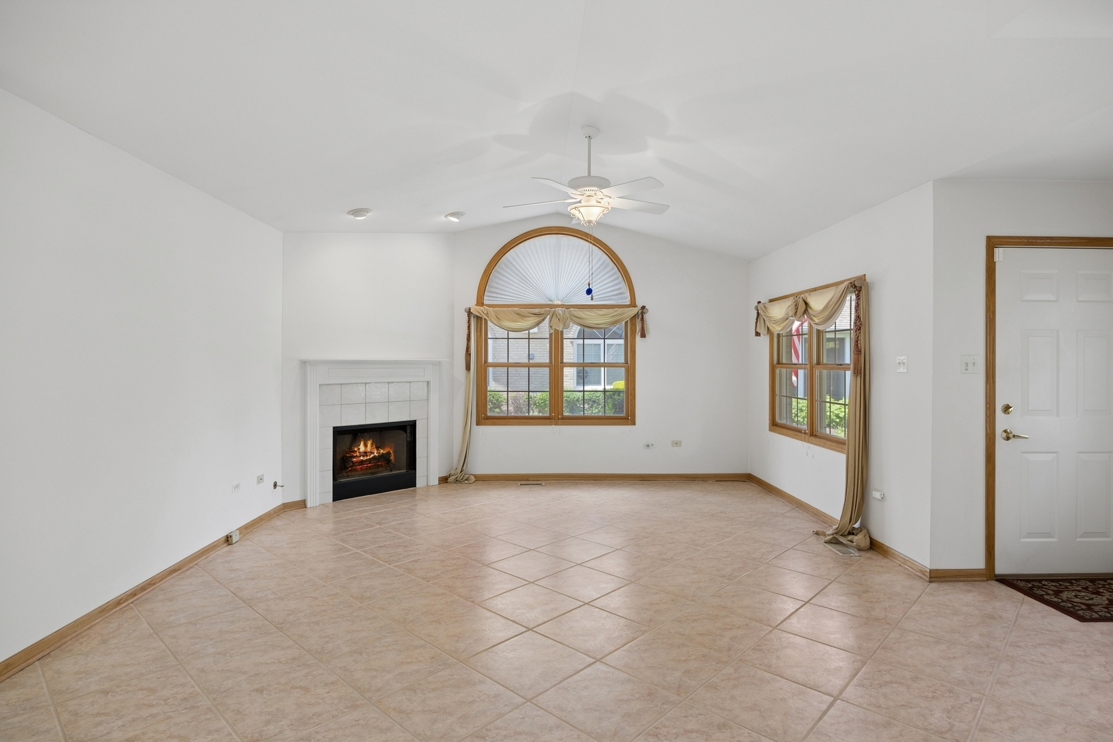 848 Havenshire Road Naperville IL 60565