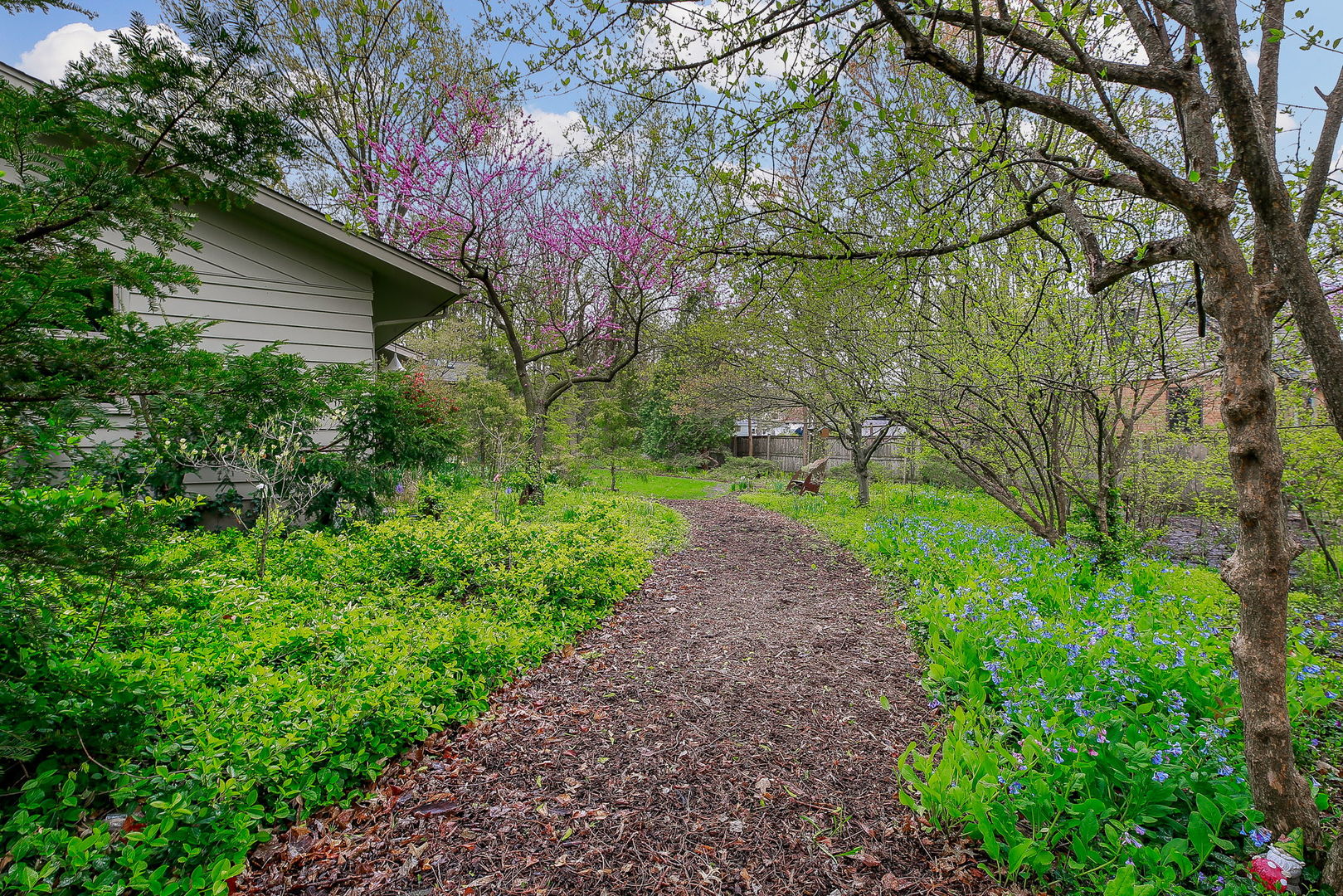 5725 Hillcrest Road Downers Grove IL 60516