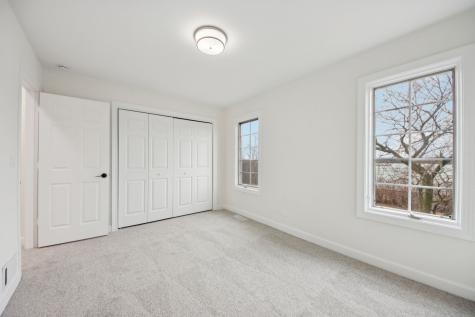 1022 Oakland Drive Barrington IL 60010