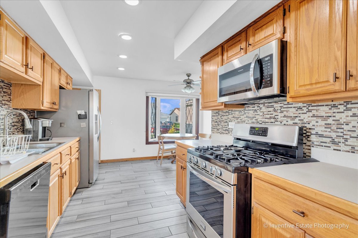 111 Brookside Drive Glendale Heights IL 60139