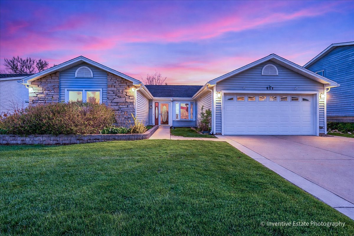 111 Brookside Drive Glendale Heights IL 60139