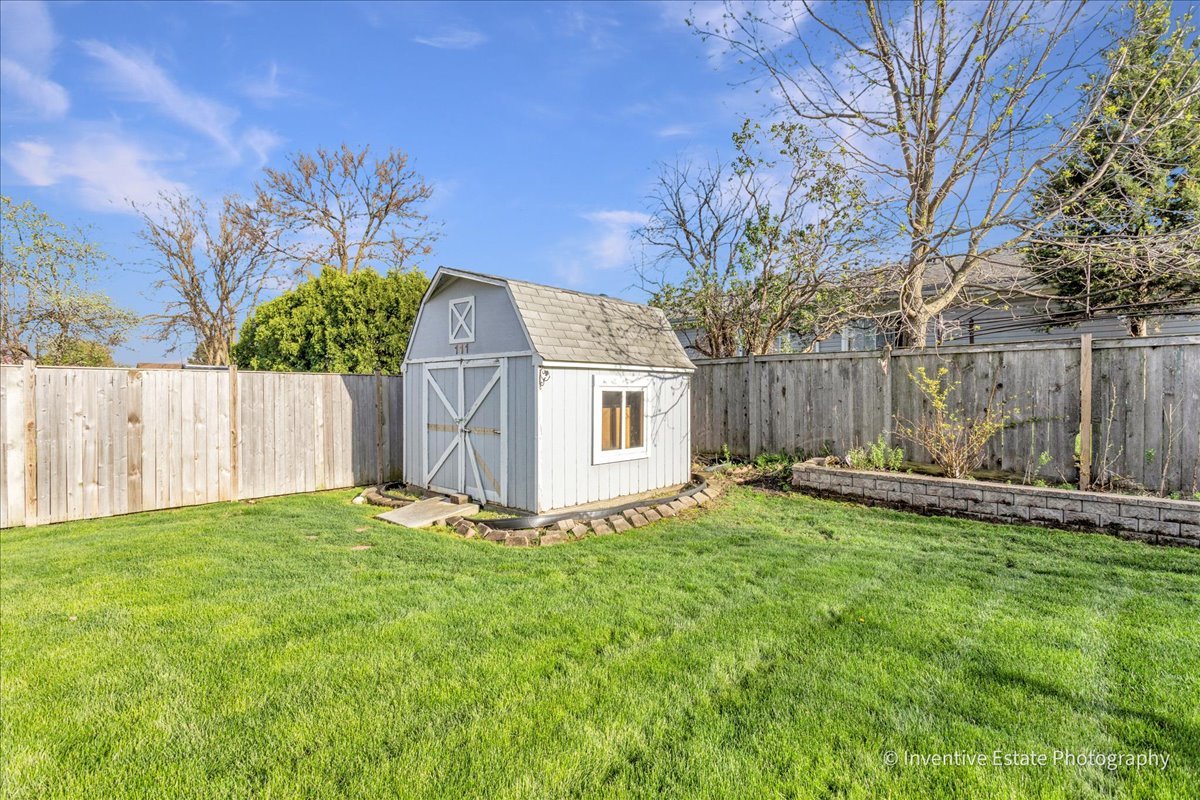 111 Brookside Drive Glendale Heights IL 60139