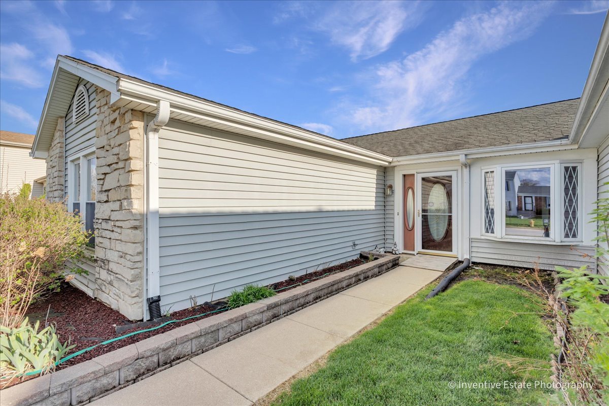 111 Brookside Drive Glendale Heights IL 60139