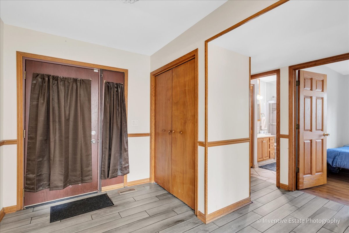 111 Brookside Drive Glendale Heights IL 60139