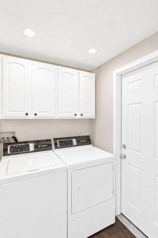 319 South Braintree Drive Schaumburg IL 60193