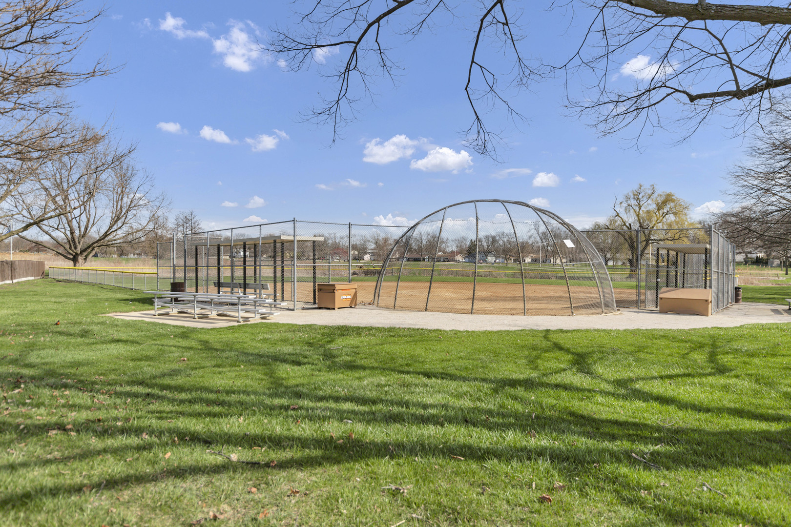 319 South Braintree Drive Schaumburg IL 60193