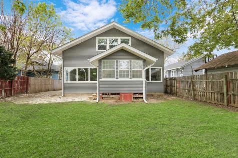127 North Victory Street Waukegan IL 60085