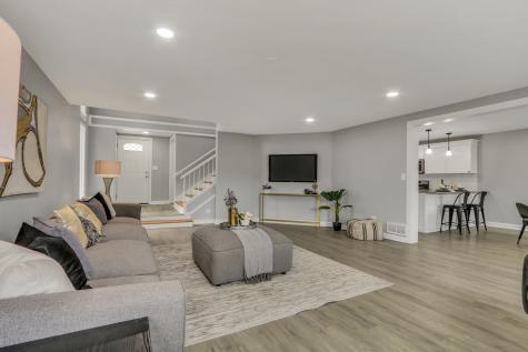 127 North Victory Street Waukegan IL 60085