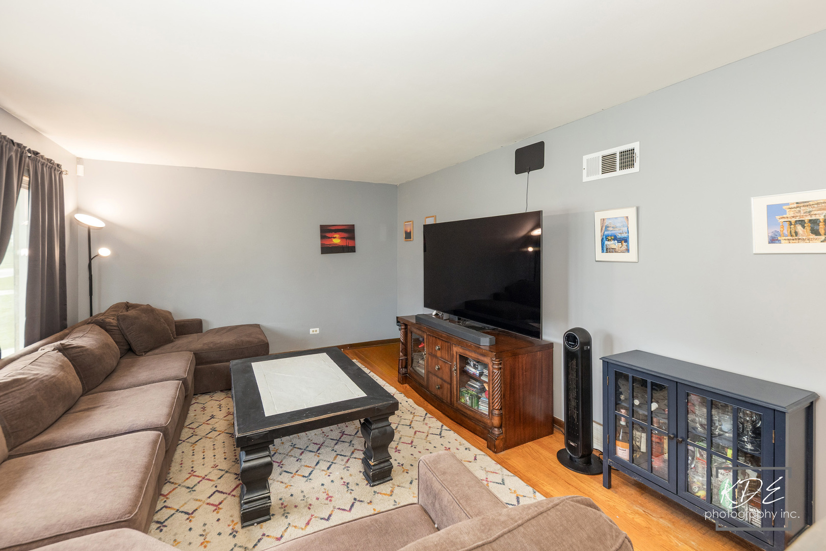 411 E Weathersfield Way Schaumburg IL 60193