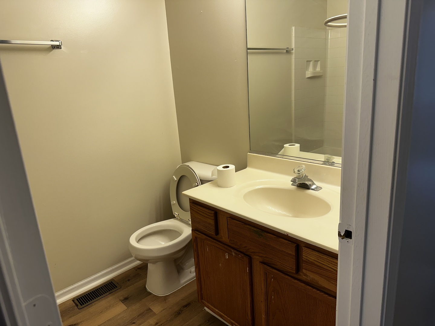 1121 Symphony Drive Aurora IL 60504