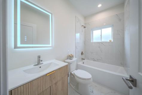 3535 North Osceola Avenue Chicago IL 60634