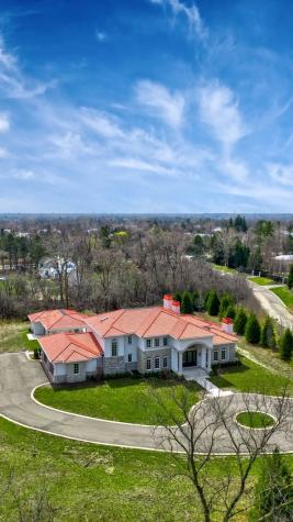 2665 Bentley Road Highland Park IL 60035