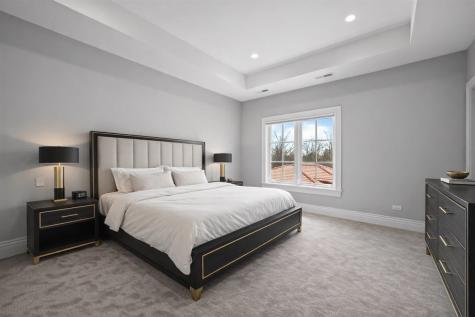 2665 Bentley Road Highland Park IL 60035