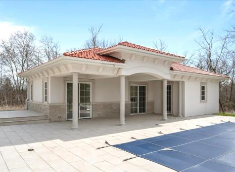2665 Bentley Road Highland Park IL 60035